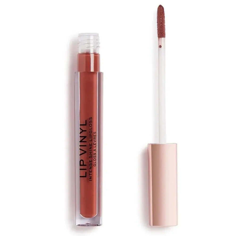 Makeup Revolution discover dazzling